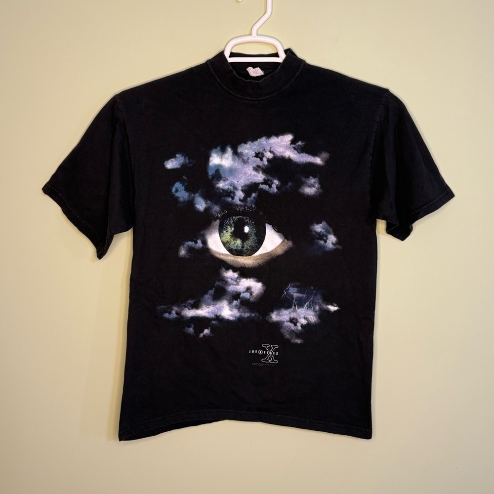 Vtg  RARE X-Files Eye clouds 1994‎ t shirt M Stanley DeSantis Sci Fi Y2K graphic
